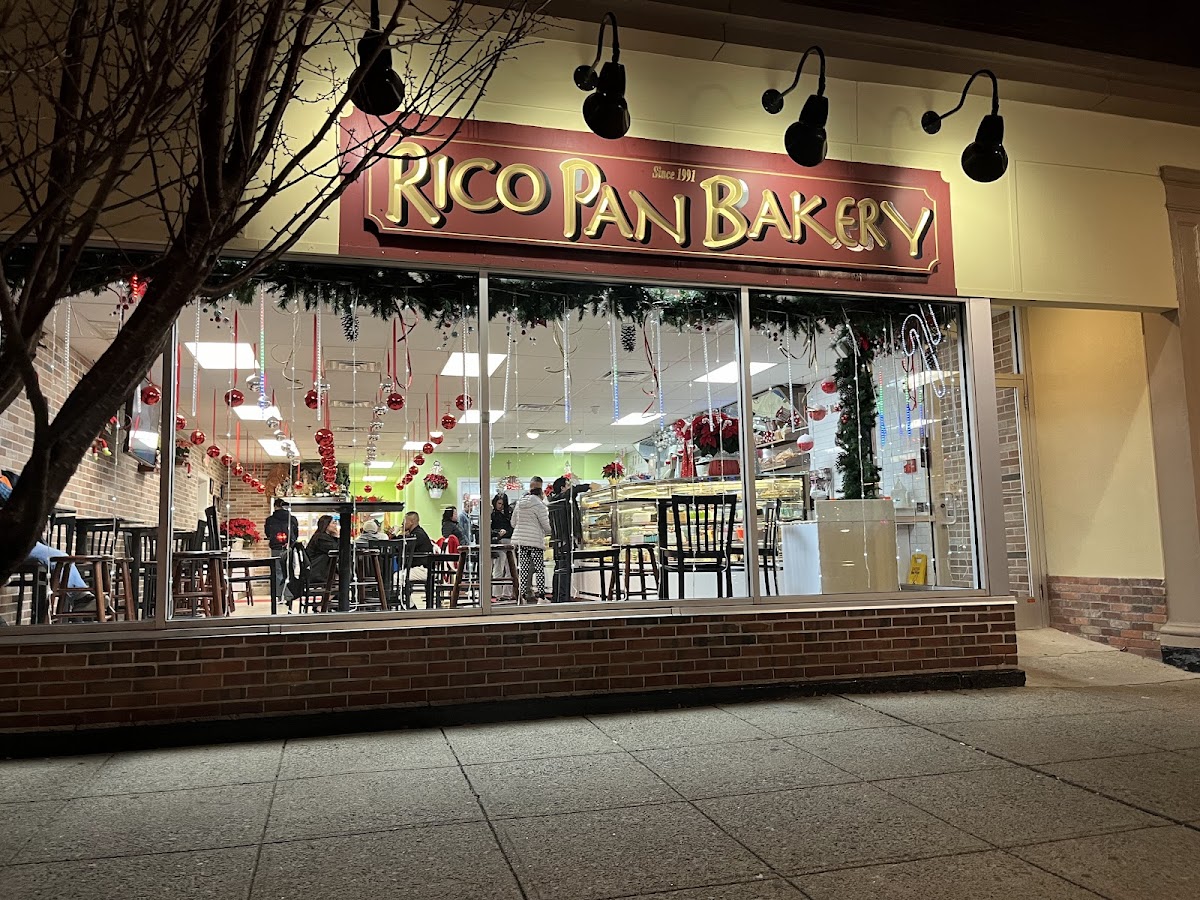 Rico Pan Bakery Store